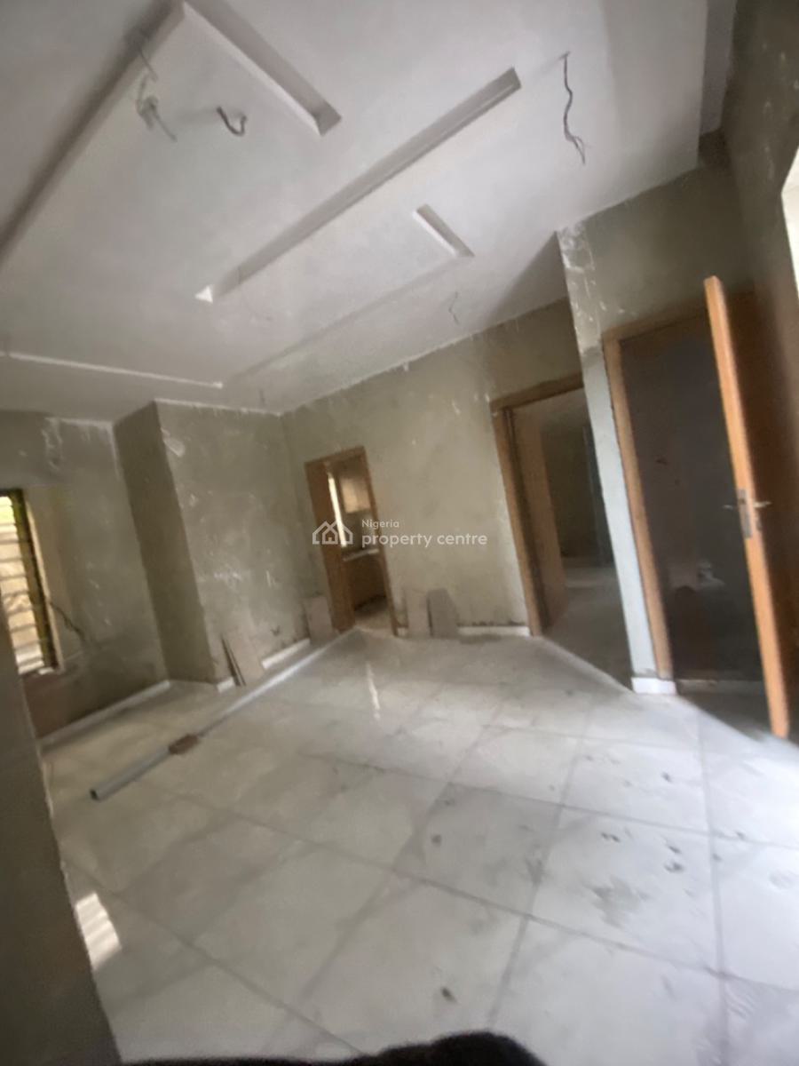 Luxuriously Spacious Mini Flat, No 14, Kayode Street, Sangotedo, Ajah, Lagos, Mini Flat (room and Parlour) for Rent