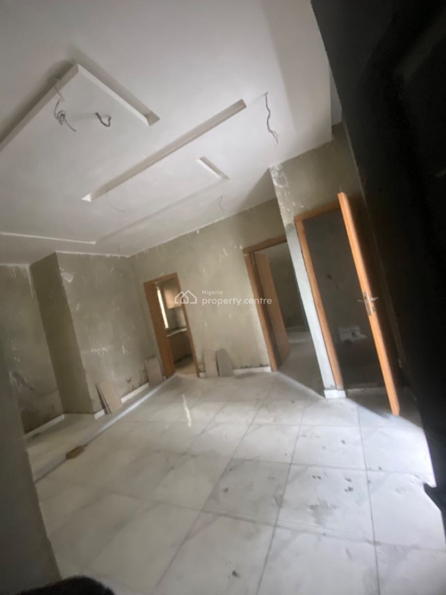 Luxuriously Spacious Mini Flat, No 14, Kayode Street, Sangotedo, Ajah, Lagos, Mini Flat (room and Parlour) for Rent