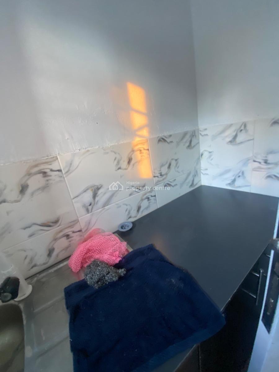 Luxuriously Spacious Nice Mini Flat, No 14, Kayode Street, Abijo, Lekki, Lagos, Mini Flat (room and Parlour) for Rent