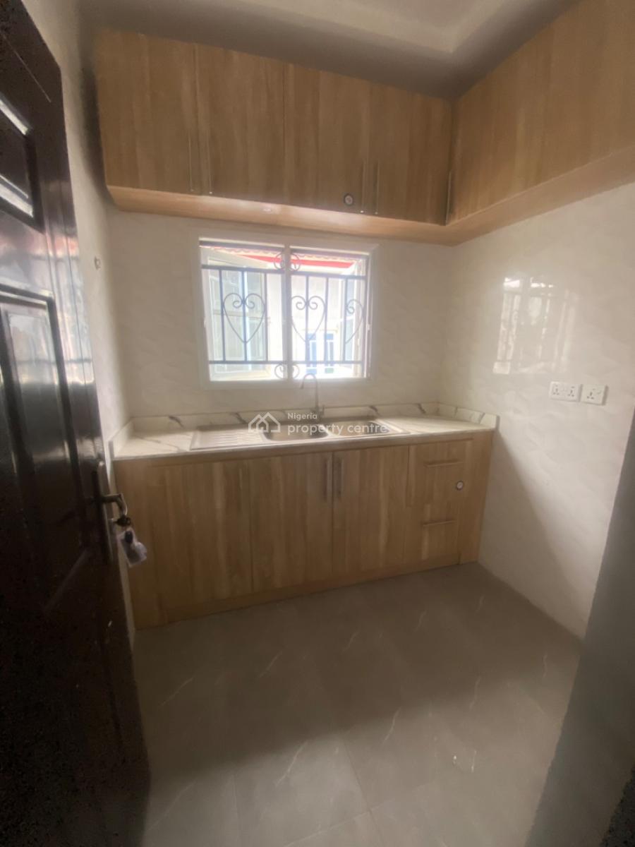Luxuriously Spacious Nice 2 Bedroom Flat, No 14, Kayode Street  Abijo, Abijo, Lekki, Lagos, House for Rent