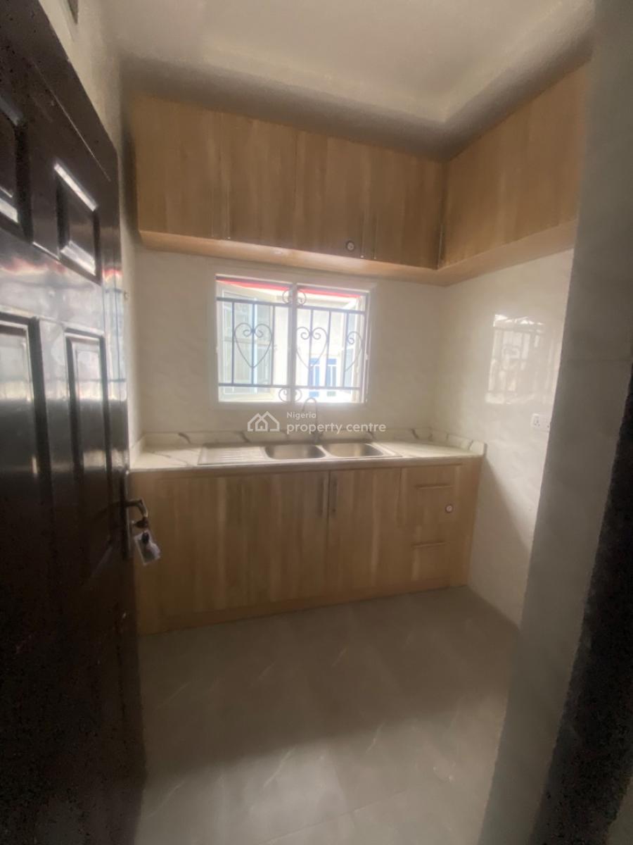 Luxuriously Spacious Nice 2 Bedroom Flat, No 14, Kayode Street  Abijo, Abijo, Lekki, Lagos, House for Rent