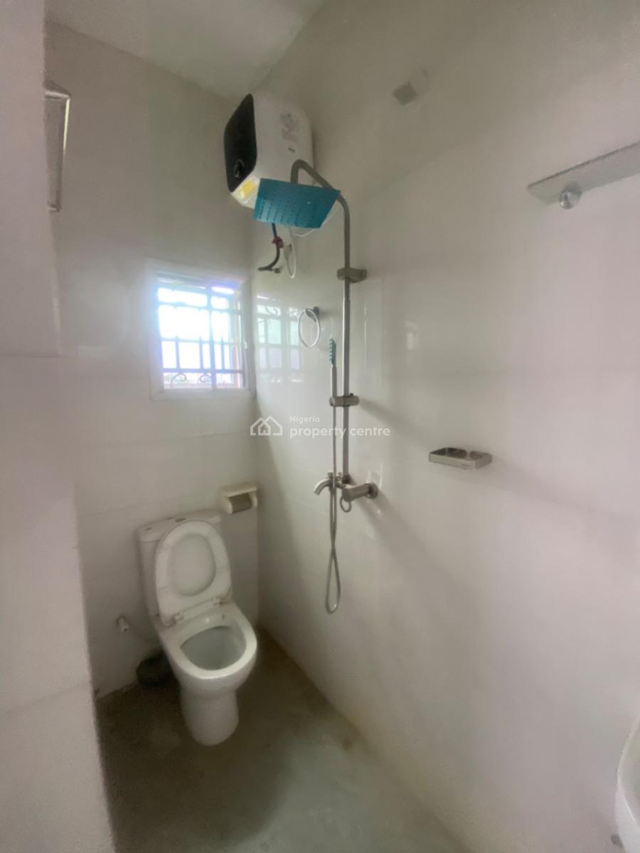 Luxuriously Spacious Nice 2 Bedroom Flat, No 14, Kayode Street  Abijo, Abijo, Lekki, Lagos, House for Rent