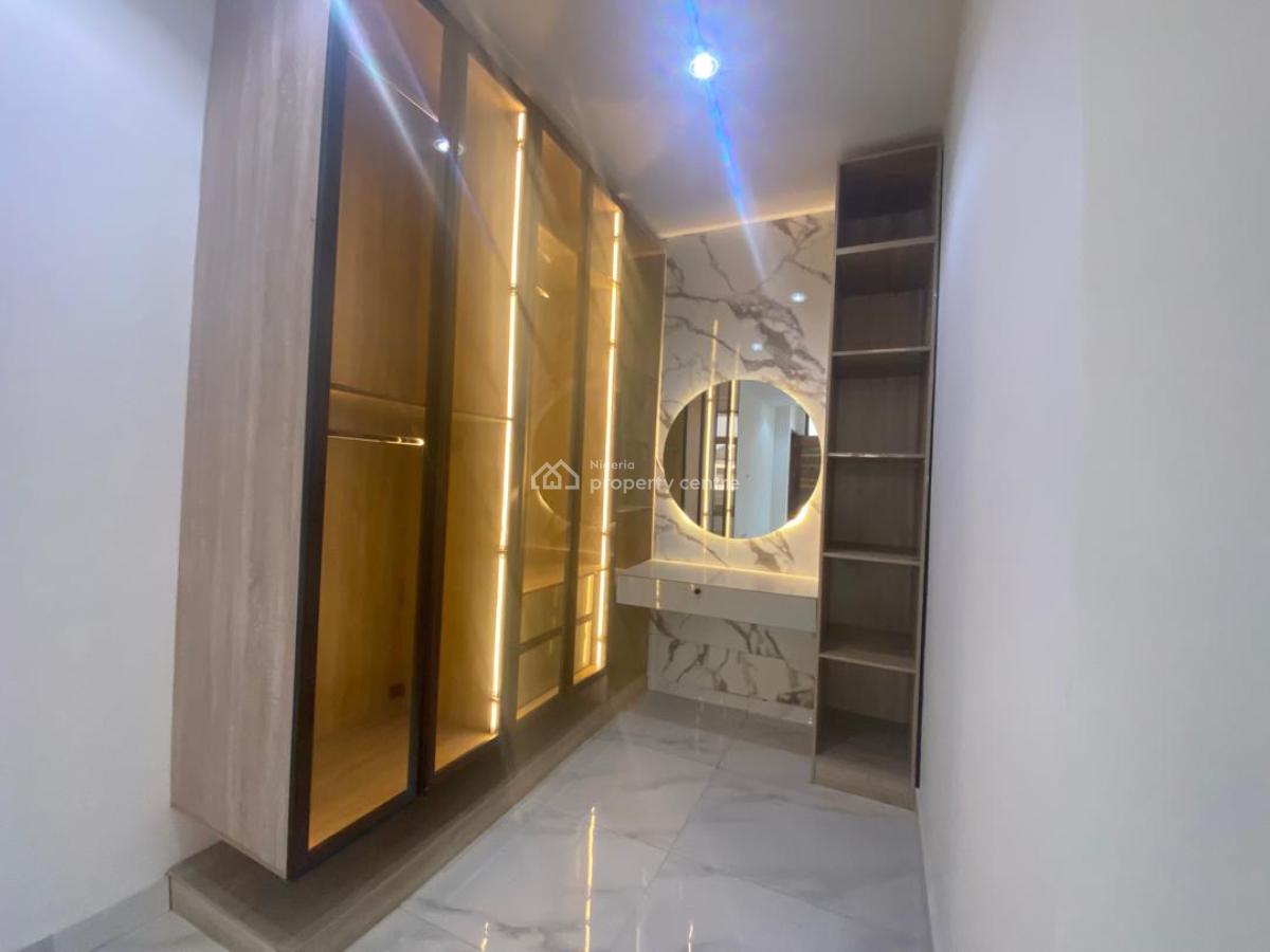 5 Bedroom Fully Detached House with Swimming Pool, Royal Garden, Ajah, Lagos, Detached Duplex for Sale