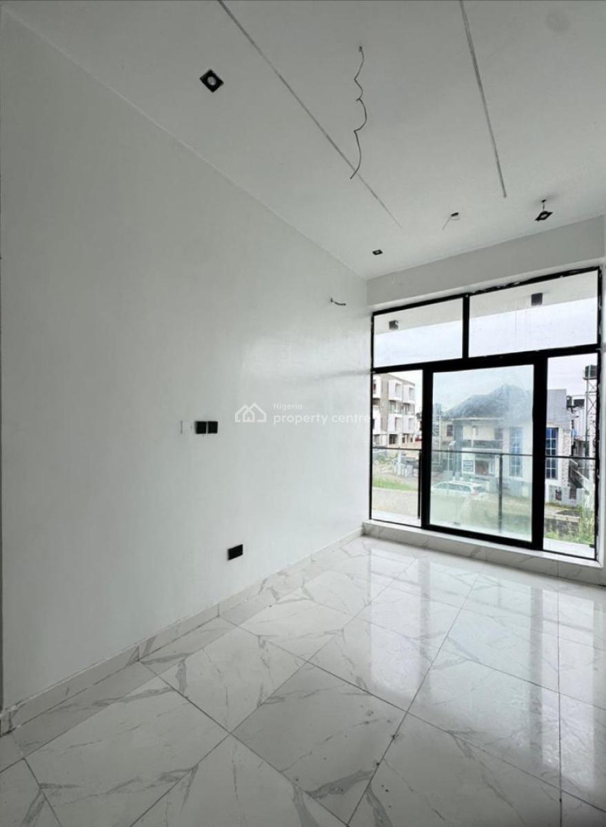 Corner Piece 4  Bedroom Terrace, Gra, Ikota, Lekki, Lagos, Terraced Duplex for Sale