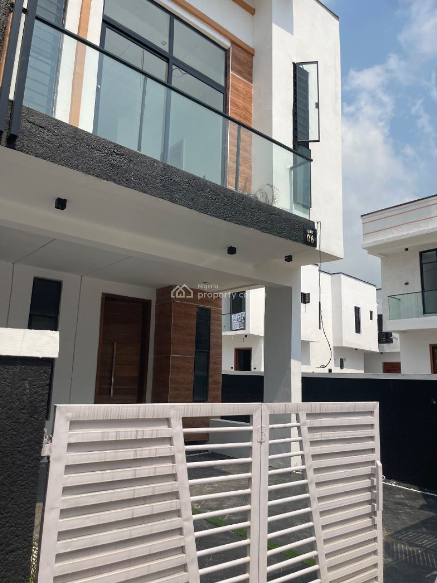 Corner Piece 4  Bedroom Terrace, Gra, Ikota, Lekki, Lagos, Terraced Duplex for Sale