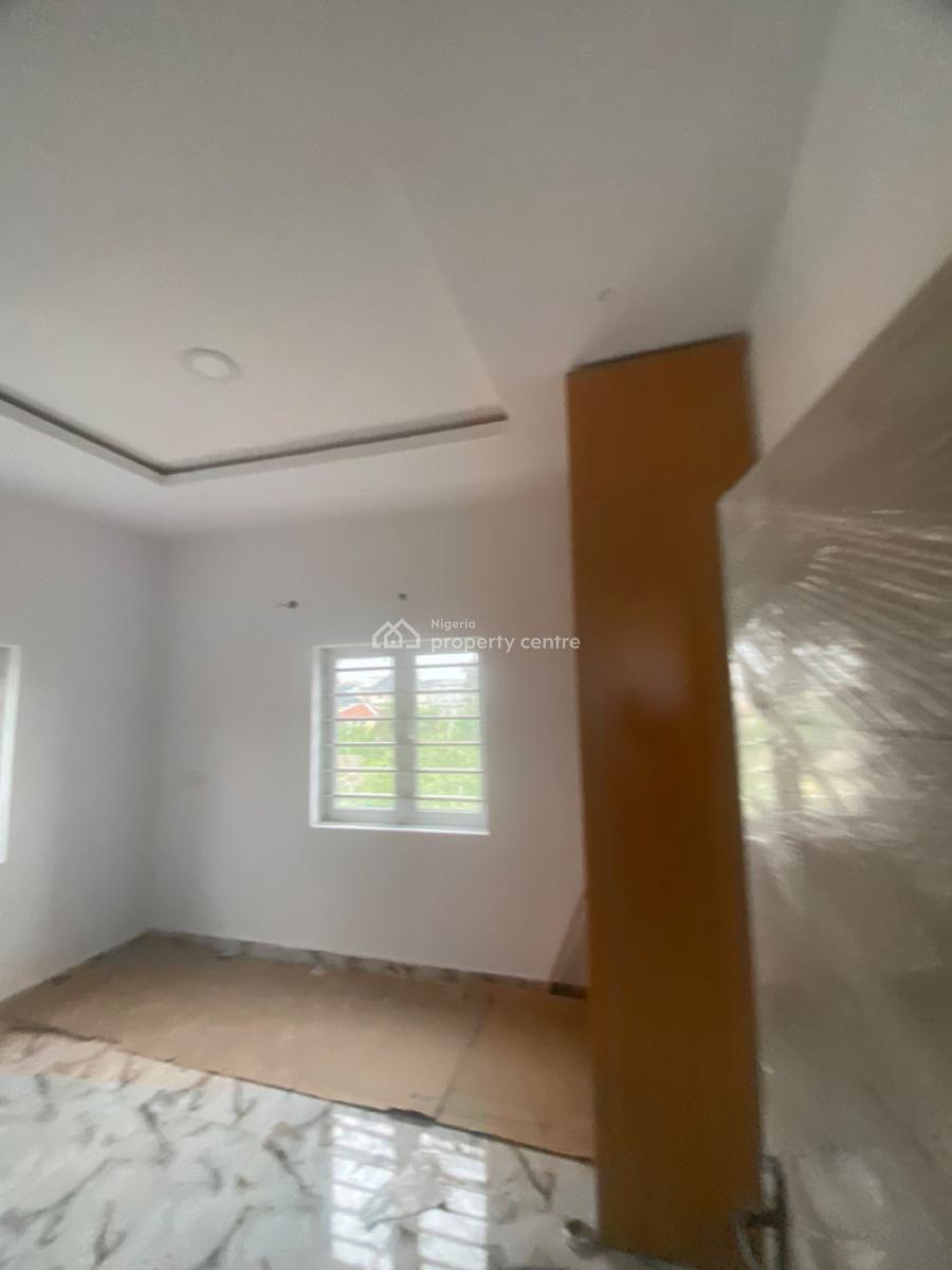 Luxuriously Spacious Mini Flat, No. 14b Femi Street, Sangotedo, Ajah, Lagos, Mini Flat (room and Parlour) for Rent