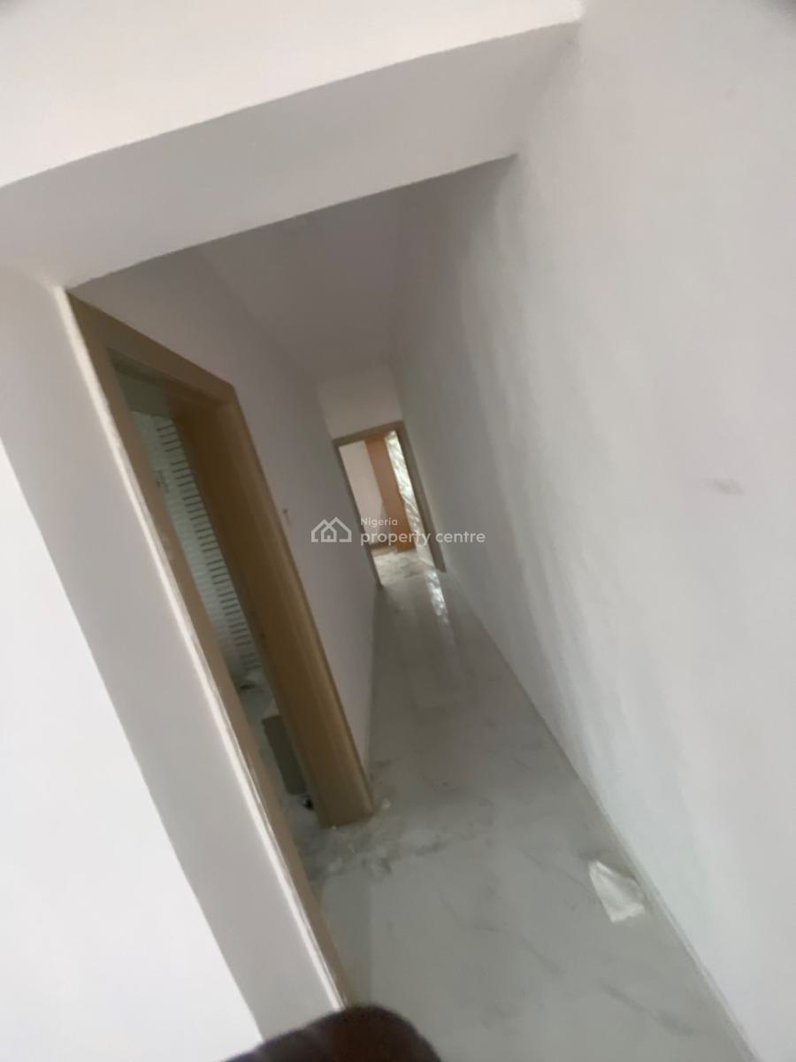 Luxuriously Spacious Mini Flat, No. 14b Femi Street, Sangotedo, Ajah, Lagos, Mini Flat (room and Parlour) for Rent