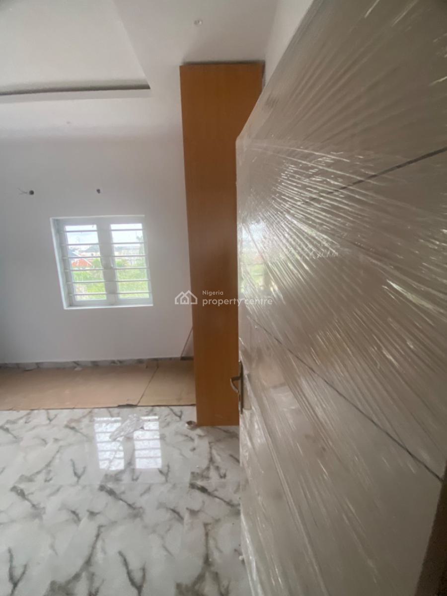 Luxuriously Spacious Mini Flat, No. 14b Femi Street, Sangotedo, Ajah, Lagos, Mini Flat (room and Parlour) for Rent