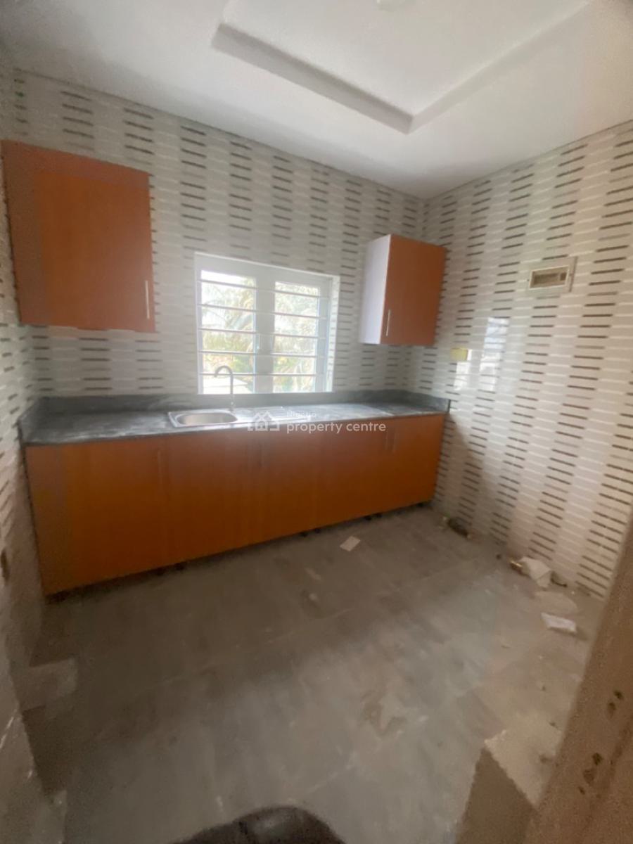 Luxuriously Spacious Mini Flat, No. 14b Femi Street, Sangotedo, Ajah, Lagos, Mini Flat (room and Parlour) for Rent