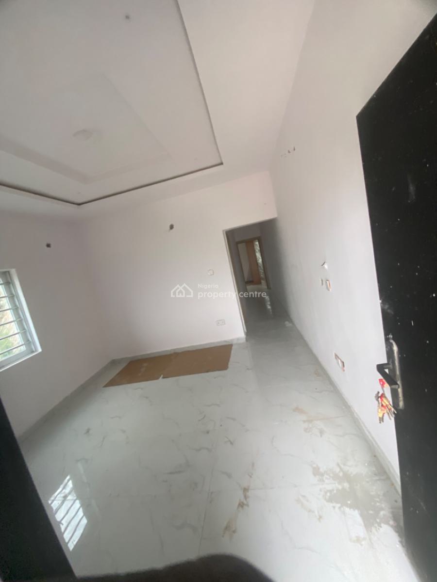 Luxuriously Spacious Mini Flat, No. 14b Femi Street, Sangotedo, Ajah, Lagos, Mini Flat (room and Parlour) for Rent