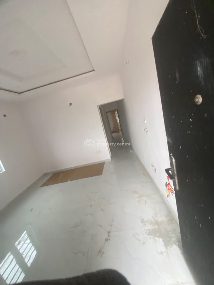 Luxuriously Spacious Mini Flat, No. 14b Femi Street, Sangotedo, Ajah, Lagos, Mini Flat (room and Parlour) for Rent