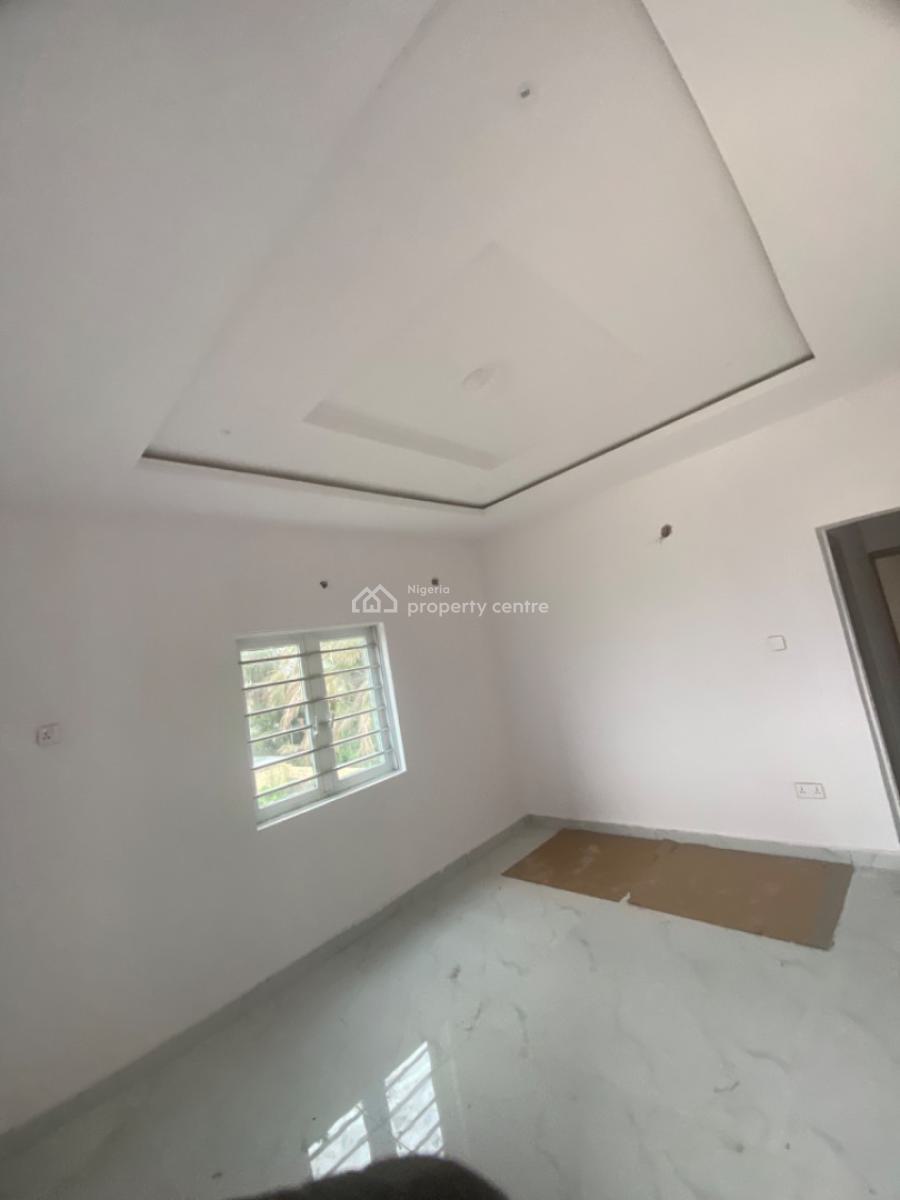 Luxuriously Spacious Mini Flat, No. 14b Femi Street, Sangotedo, Ajah, Lagos, Mini Flat (room and Parlour) for Rent