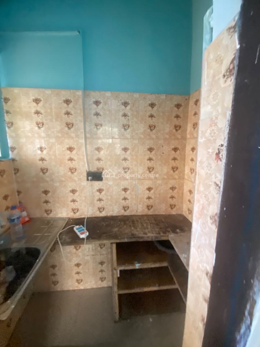 Luxuriously Spacious Self Contain, No. 14b Femi Street, Bogije, Ibeju Lekki, Lagos, Self Contain (single Rooms) for Rent