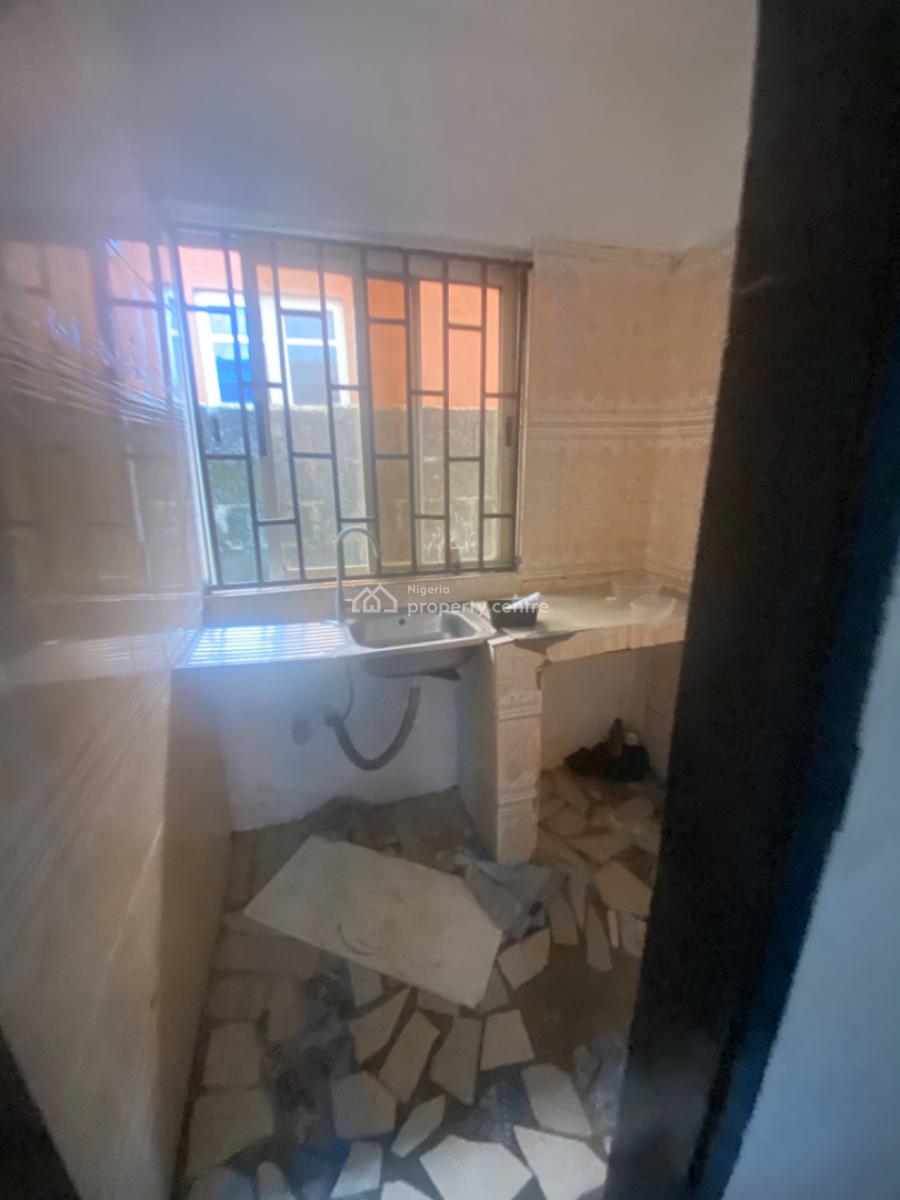 Luxuriously Spacious Self Contain, No. 14b Femi Street, Sangotedo, Ajah, Lagos, Self Contain (single Rooms) for Rent