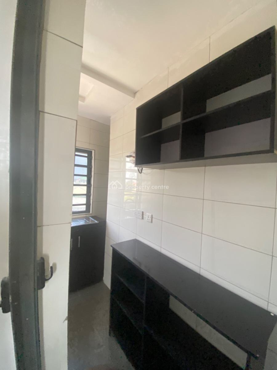 Luxuriously Spacious Brand New Mini Flat, No. 14b, Femi Street Abijo Gra, Abijo, Lekki, Lagos, Mini Flat (room and Parlour) for Rent