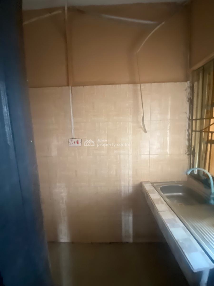 Luxuriously Spacious Spacious Self Contain, No. 14b, Femi Street, Bogije, Ibeju Lekki, Lagos, Self Contain (single Rooms) for Rent