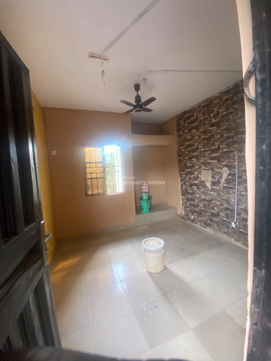 Luxuriously Spacious Spacious Self Contain, No. 14b, Femi Street, Bogije, Ibeju Lekki, Lagos, Self Contain (single Rooms) for Rent