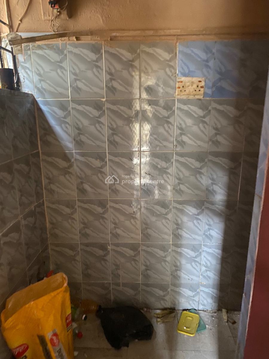 Luxuriously Spacious Spacious Self Contain, No. 14b, Femi Street, Bogije, Ibeju Lekki, Lagos, Self Contain (single Rooms) for Rent