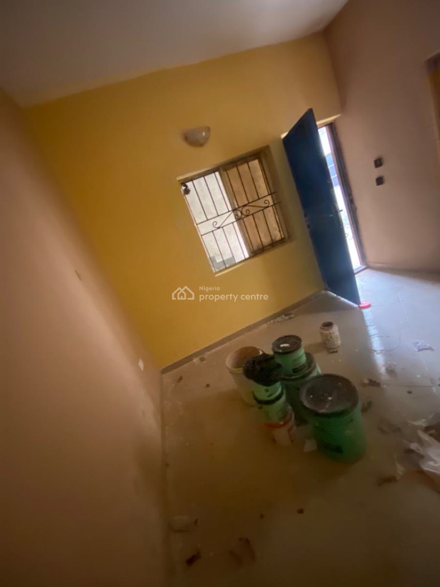 Luxuriously Spacious Spacious Self Contain, No. 14b, Femi Street, Bogije, Ibeju Lekki, Lagos, Self Contain (single Rooms) for Rent
