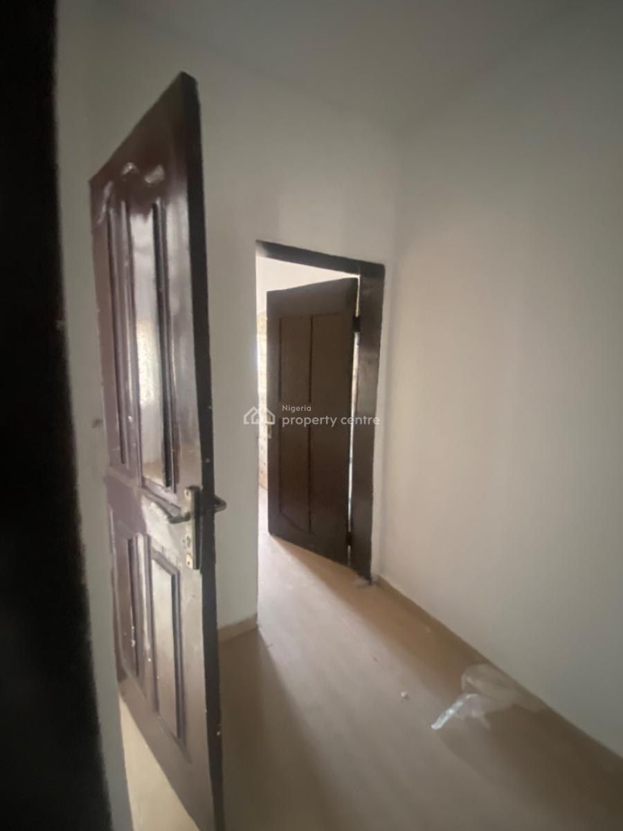 Luxuriously Spacious Standard Mini Flat, No. 14b, Femi Street, Sangotedo, Ajah, Lagos, Mini Flat (room and Parlour) for Rent