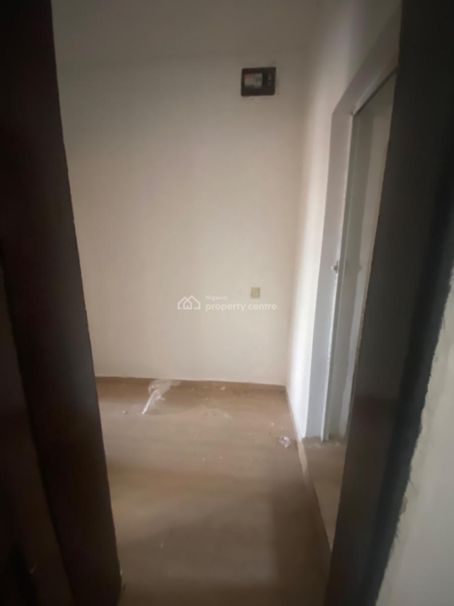 Luxuriously Spacious Standard Mini Flat, No. 14b, Femi Street, Sangotedo, Ajah, Lagos, Mini Flat (room and Parlour) for Rent