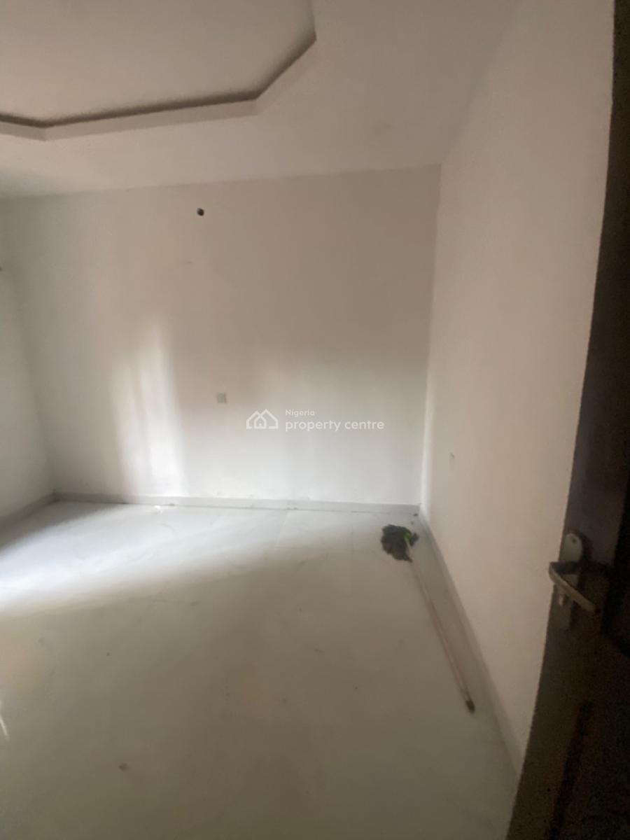 Luxuriously Spacious Standard Mini Flat, No. 14b, Femi Street, Sangotedo, Ajah, Lagos, Mini Flat (room and Parlour) for Rent