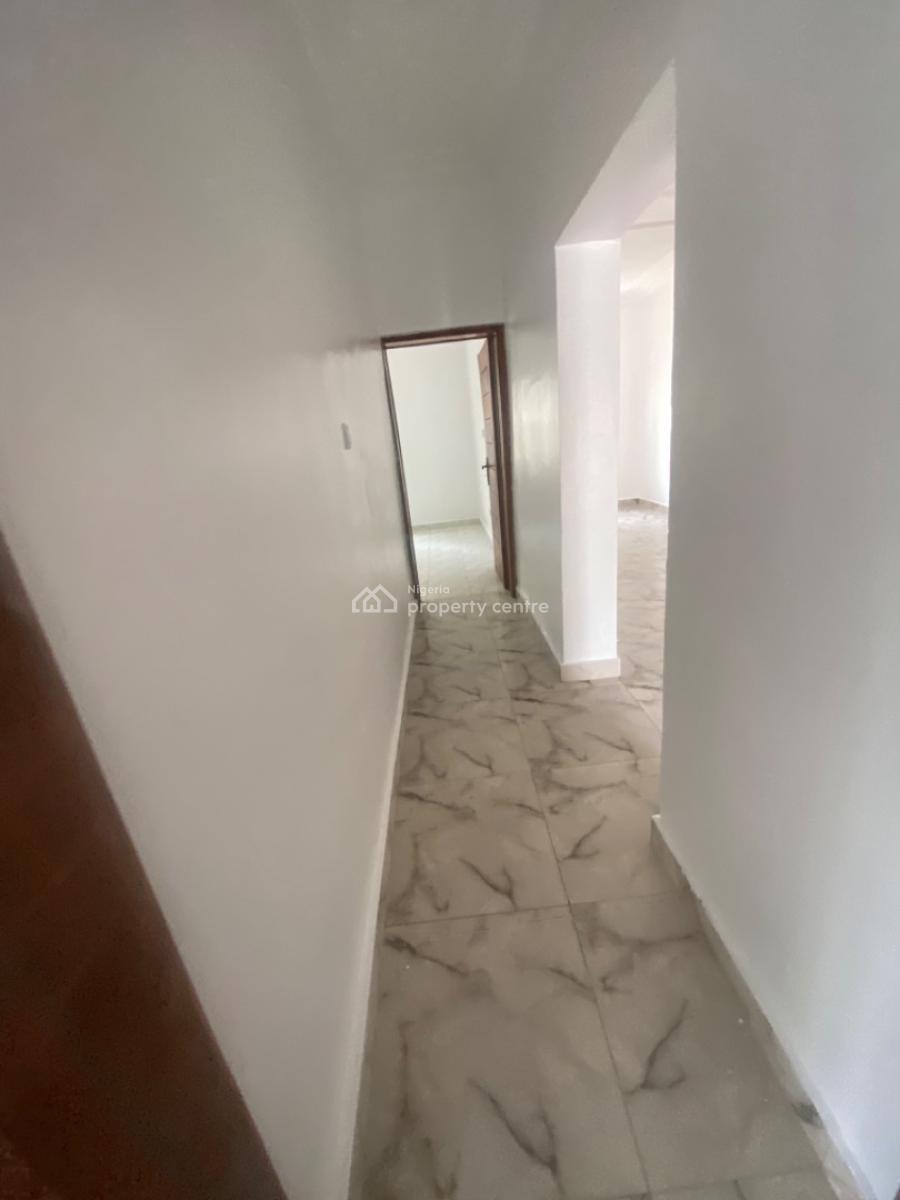 Luxuriously Spacious Standard 2 Bedroom Flat, No. 14b, Femi Street, Sangotedo, Ajah, Lagos, House for Rent