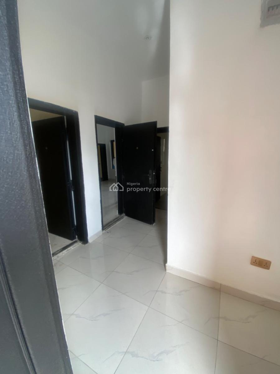 Luxuriously Spacious Standard Mini Flat, No. 14b, Femi Street, Awoyaya, Ibeju Lekki, Lagos, Mini Flat (room and Parlour) for Rent