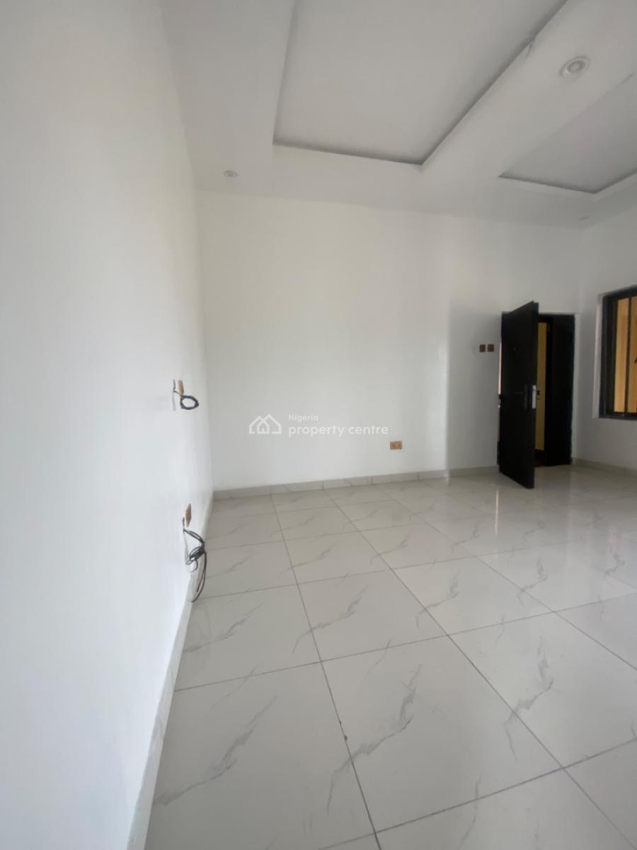 Luxuriously Spacious Standard Mini Flat, No. 14b, Femi Street, Awoyaya, Ibeju Lekki, Lagos, Mini Flat (room and Parlour) for Rent
