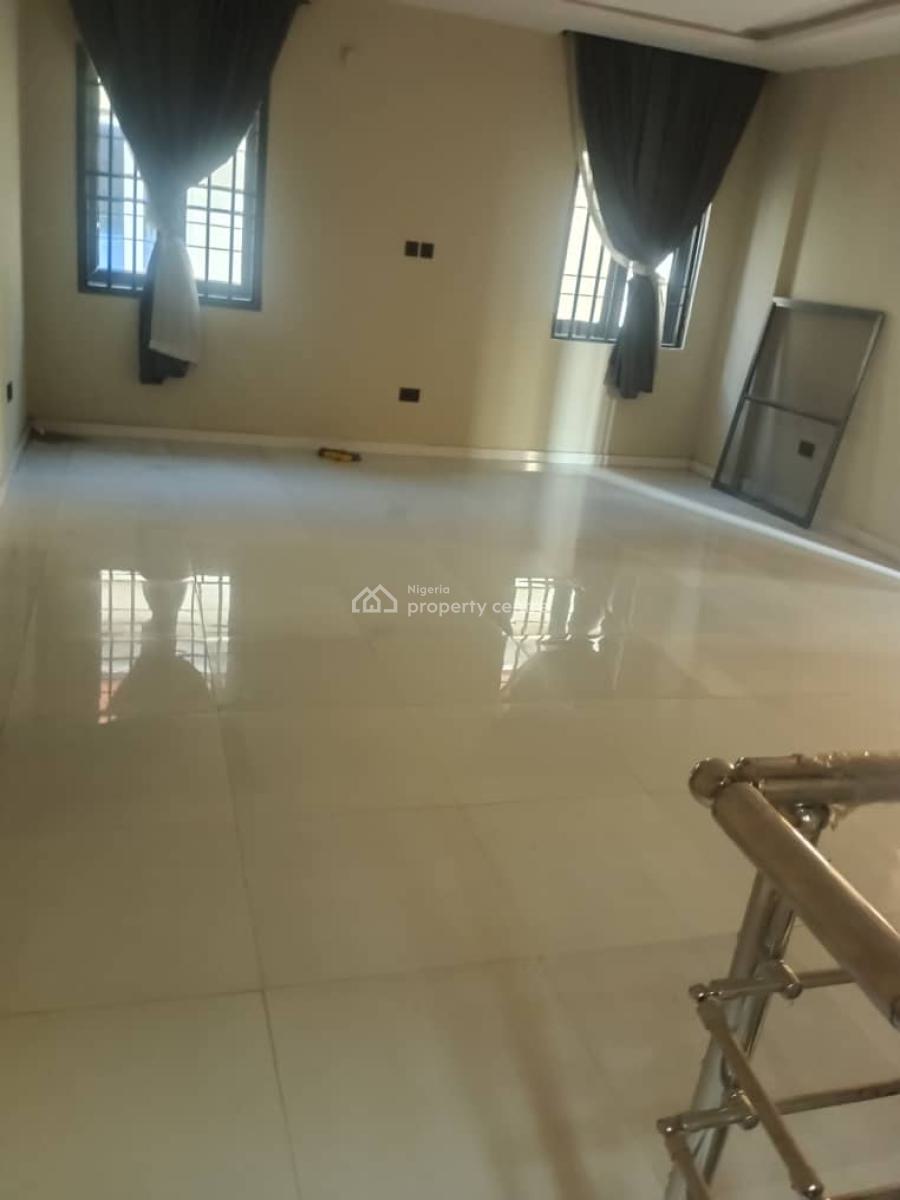 Luxurious 4 Bedroom Spacious Duplex, Adj. Shoprite Novare Mall - Amity, Sangotedo, Ajah, Lagos, Detached Duplex for Sale
