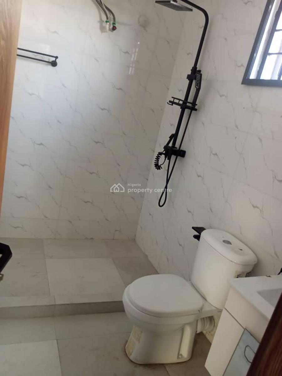 Luxurious 4 Bedroom Spacious Duplex, Adj. Shoprite Novare Mall - Amity, Sangotedo, Ajah, Lagos, Detached Duplex for Sale