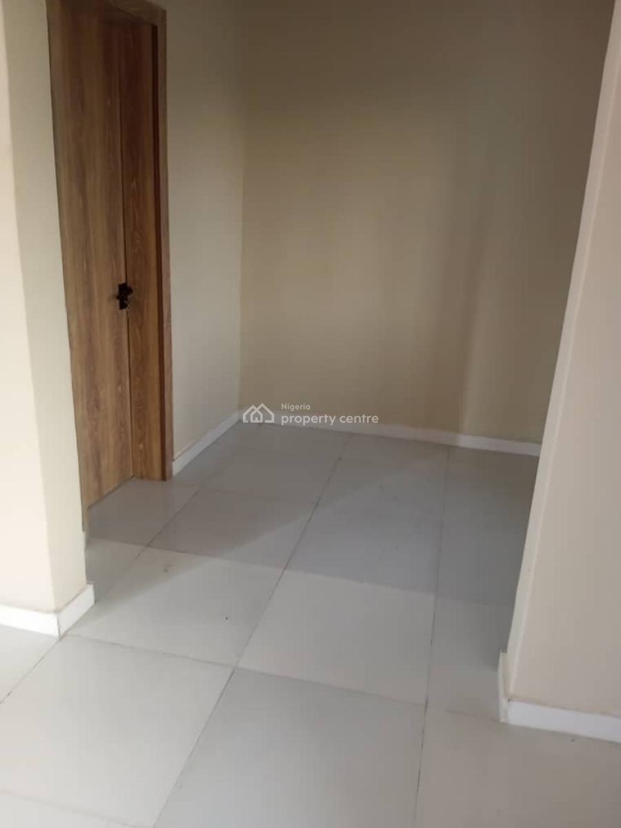 Luxurious 4 Bedroom Spacious Duplex, Adj. Shoprite Novare Mall - Amity, Sangotedo, Ajah, Lagos, Detached Duplex for Sale