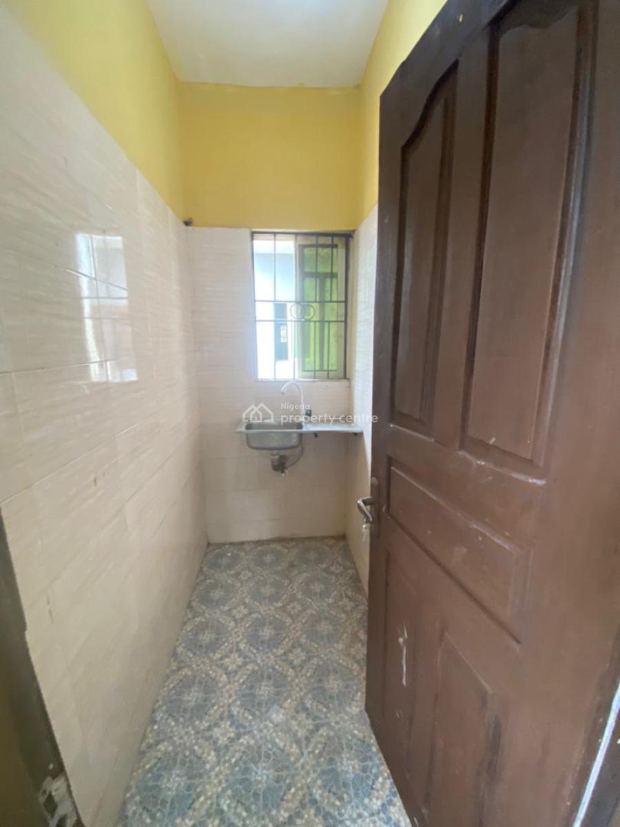 Luxuriously Spacious Nice Mini Flat, No 25 Omolola Close, Sangotedo, Ajah, Lagos, Mini Flat (room and Parlour) for Rent