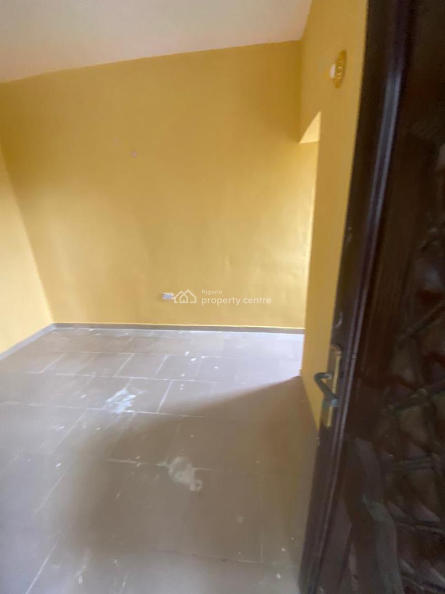 Luxuriously Spacious Nice Mini Flat, No 25 Omolola Close, Sangotedo, Ajah, Lagos, Mini Flat (room and Parlour) for Rent