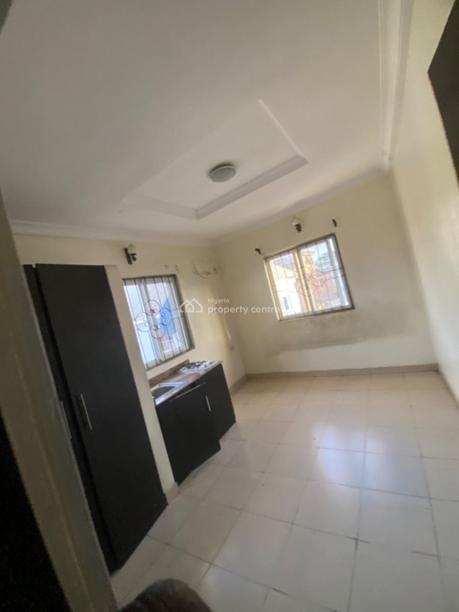 Luxuriously Spacious Nice Studio Apartments, No 25 Omolola Close, Sangotedo, Ajah, Lagos, Self Contain (single Rooms) for Rent