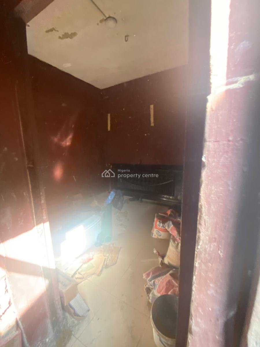 Luxuriously Spacious Nice Self Contain Apartments, No 25 Omolola Close, Sangotedo, Ajah, Lagos, Self Contain (single Rooms) for Rent