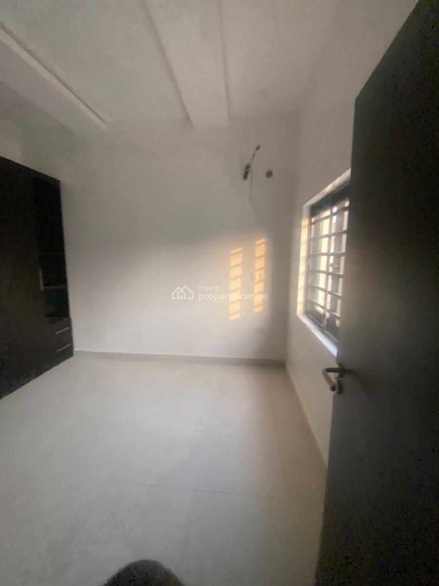 Luxuriously Spacious Nice 4bed Bedroom Duplex Terrace, No 25 Omolola Close Sangotedo, Sangotedo, Ajah, Lagos, House for Rent