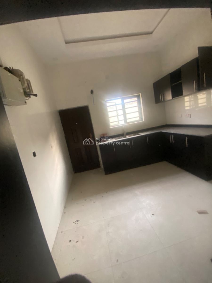 Luxuriously Spacious Nice 4bed Bedroom Duplex Terrace, No 25 Omolola Close Sangotedo, Sangotedo, Ajah, Lagos, House for Rent