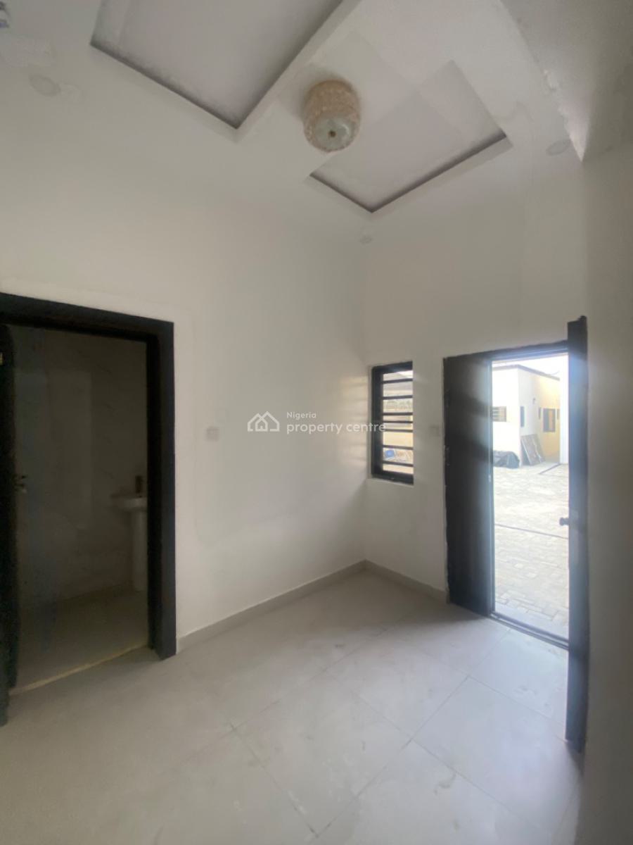 Luxuriously Spacious Nice 4bed Bedroom Duplex Terrace, No 25 Omolola Close Sangotedo, Sangotedo, Ajah, Lagos, House for Rent