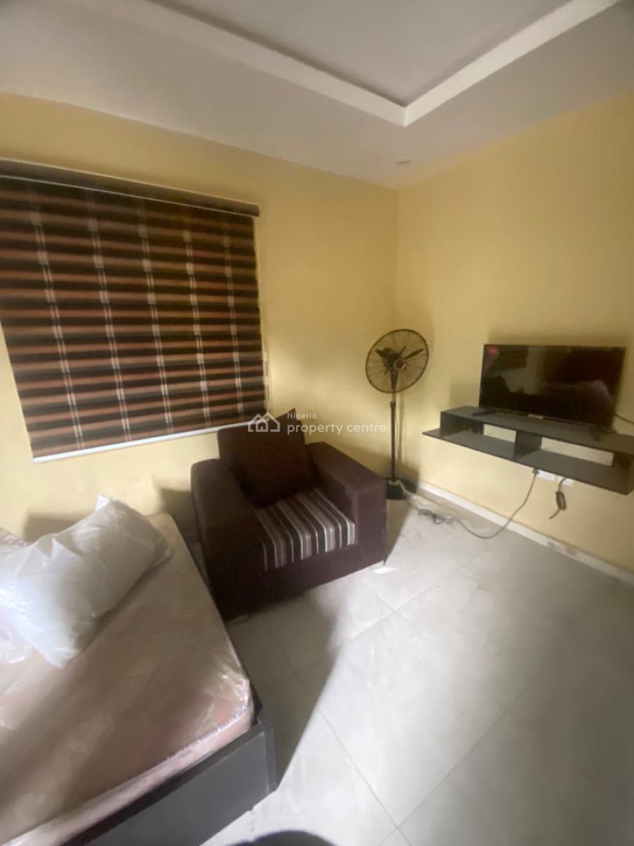 Luxuriously Spacious Self Contain Apartment, No. 13b, Joris Court Aiyeteju Town, Aiyeteju Town, Ibeju Lekki, Lagos, Self Contain (single Rooms) for Rent