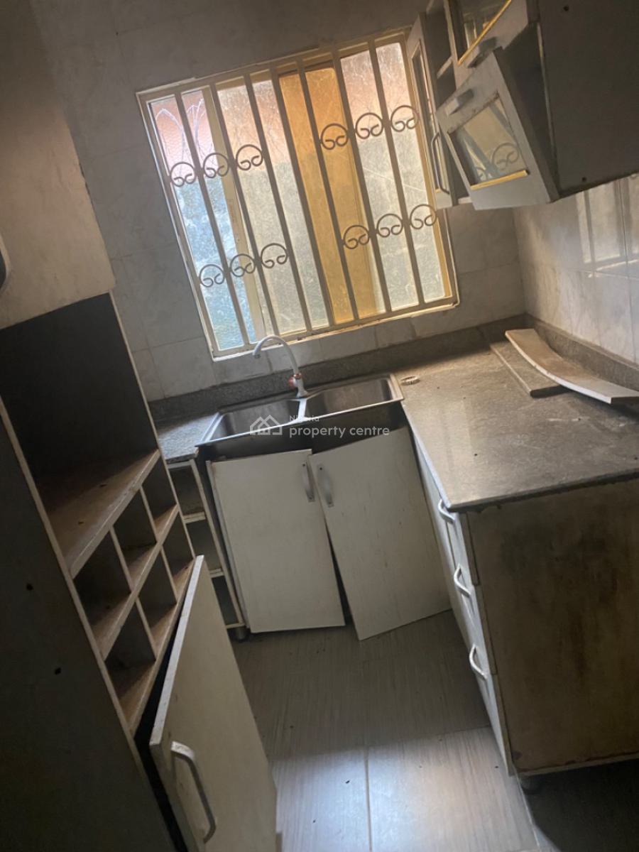 Luxuriously Spacious 2 Bedroom Flat Apartment, No 4 Rafiu Street, Sangotedo, Ajah, Lagos, House for Rent