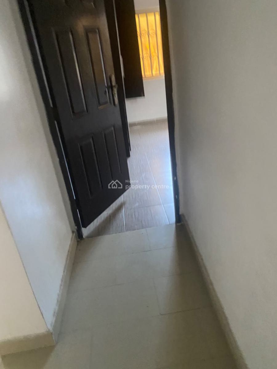 Luxuriously Spacious 2 Bedroom Flat Apartment, No 4 Rafiu Street, Sangotedo, Ajah, Lagos, House for Rent