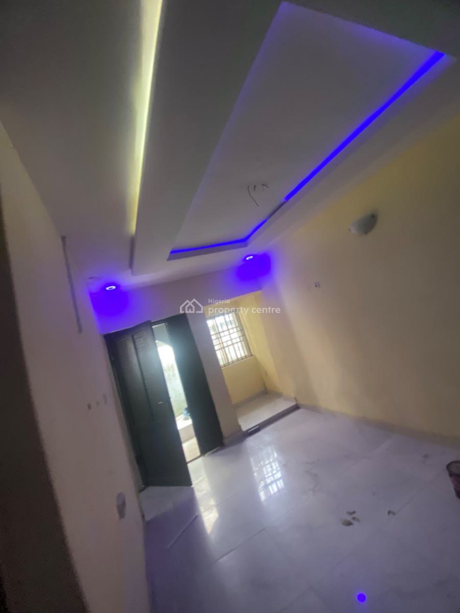 Luxuriously Spacious Mini Flat Apartment, No 4 Rafiu Street, Sangotedo, Ajah, Lagos, Mini Flat (room and Parlour) for Rent