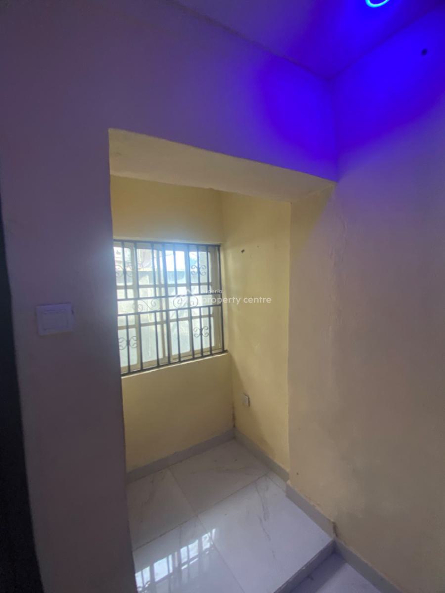 Luxuriously Spacious Mini Flat Apartment, No 4 Rafiu Street, Sangotedo, Ajah, Lagos, Mini Flat (room and Parlour) for Rent