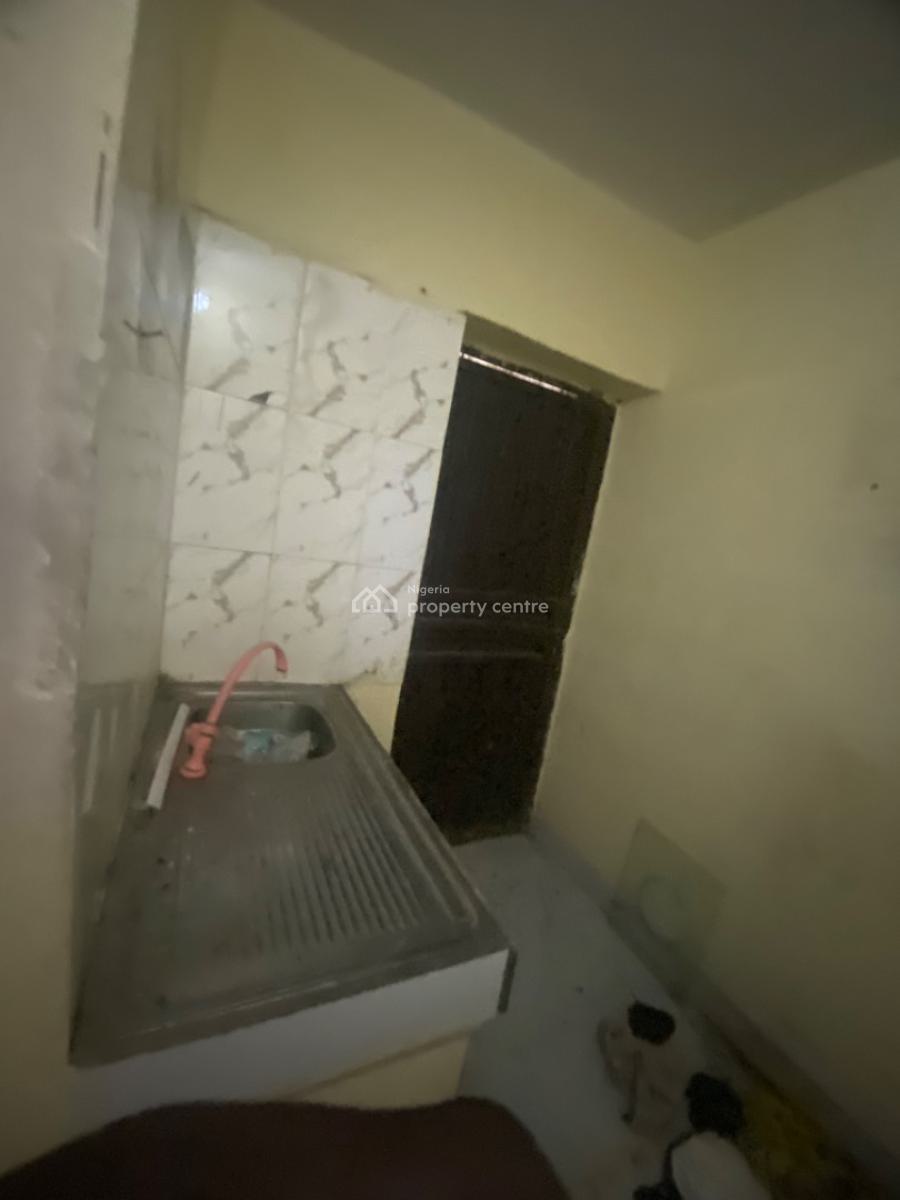 Luxuriously Spacious Mini Flat Apartment, No 4 Rafiu Street, Sangotedo, Ajah, Lagos, Mini Flat (room and Parlour) for Rent