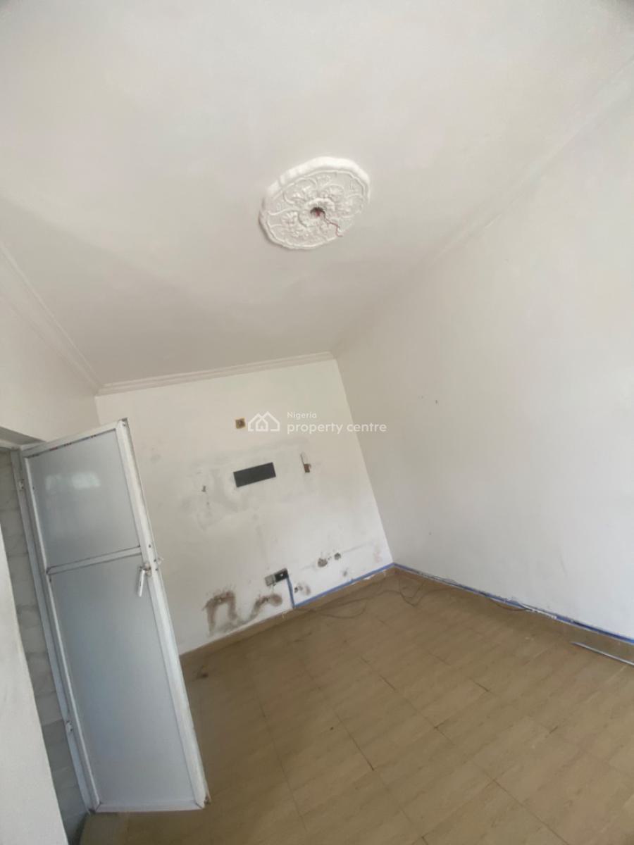 Luxuriously Spacious Nice Self Contain, No 4 Rafiu Street, Onosa, Ibeju Lekki, Lagos, Self Contain (single Rooms) for Rent
