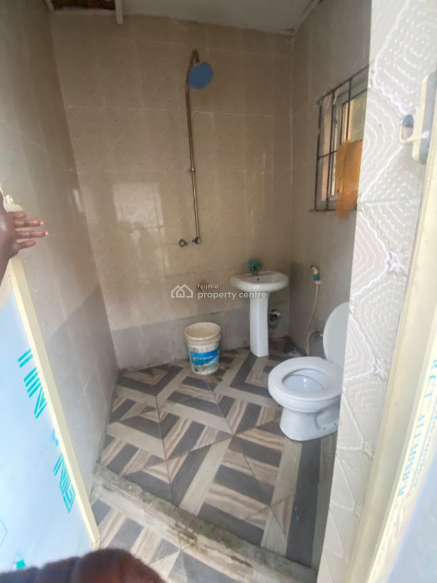 Luxuriously Spacious Nice Self Contain, No 4 Rafiu Street, Onosa, Ibeju Lekki, Lagos, Self Contain (single Rooms) for Rent