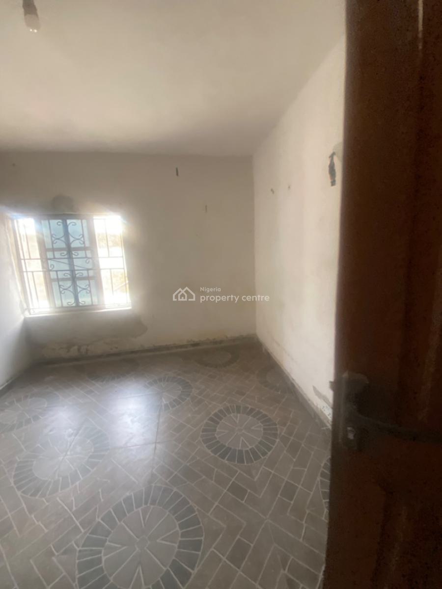 Luxuriously Spacious Nice Mini Flat, No 4 Rafiu Street Sangotedo, Sangotedo, Ajah, Lagos, Mini Flat (room and Parlour) for Rent
