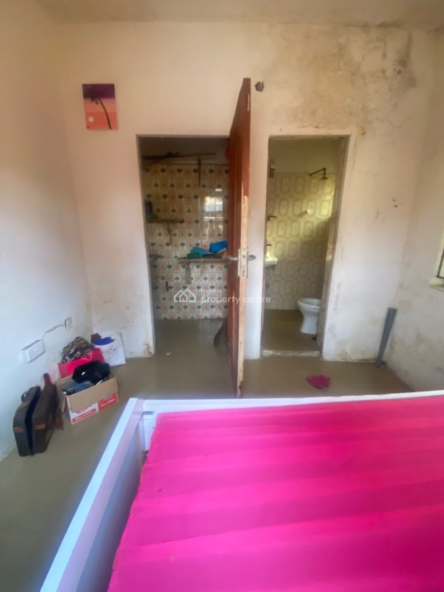 Luxuriously Spacious Nice Self Contain, No. 4, Rafiu Street, Sangotedo, Ajah, Lagos, Self Contain (single Rooms) for Rent