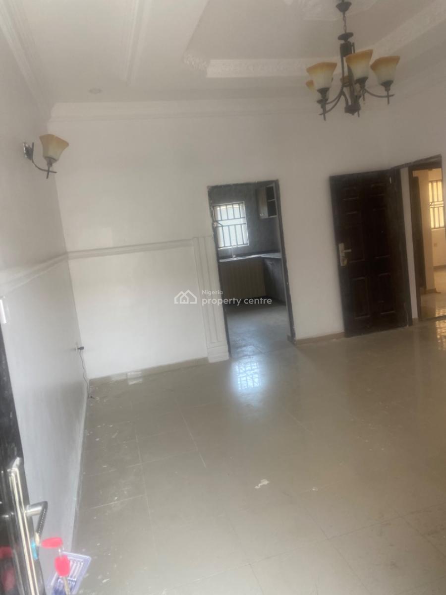 Luxuriously Spacious Nice 2 Bedroom Flat, No. 4, Rafiu Street, Sangotedo, Ajah, Lagos, House for Rent